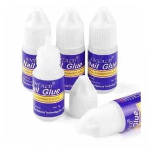 Nail Glue con gotero Clásico, contiene 5 unidades.