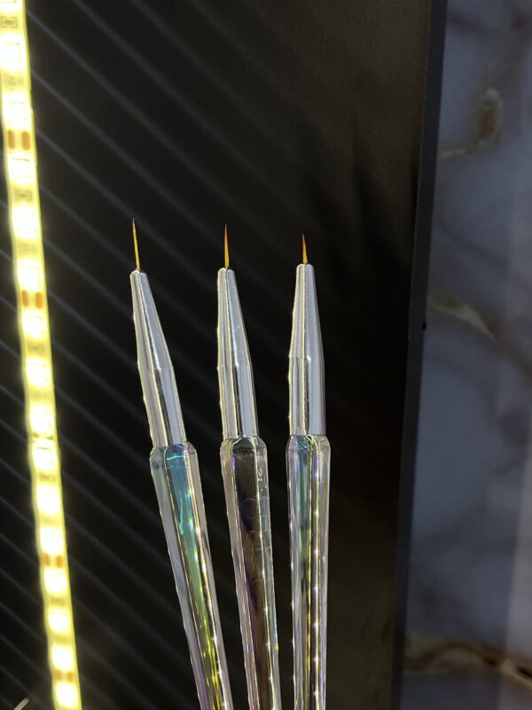 Kit de Tres Pinceles Linner Auroras .